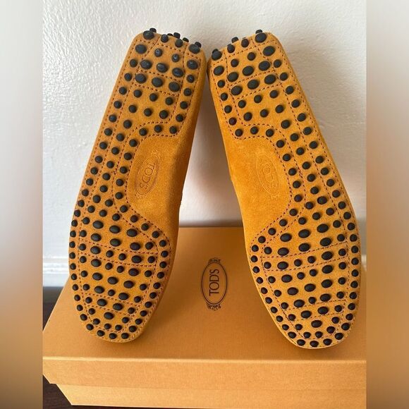 Men’s Tod’s top grain suede leather driving men's loafer
EU 38 US 5,5 new - Picture 12 of 13